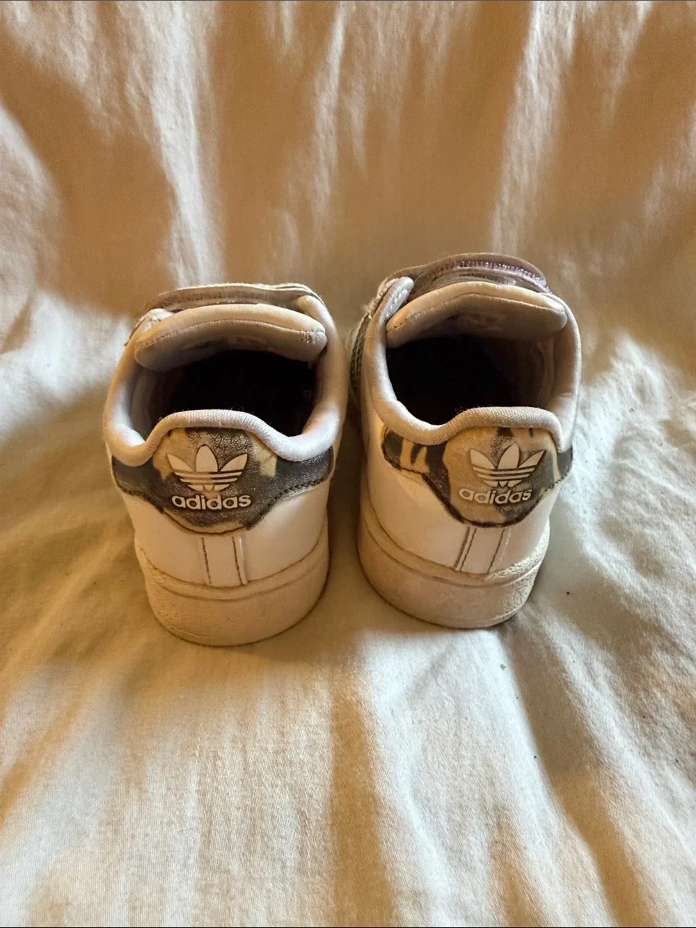 adidas kids velcro